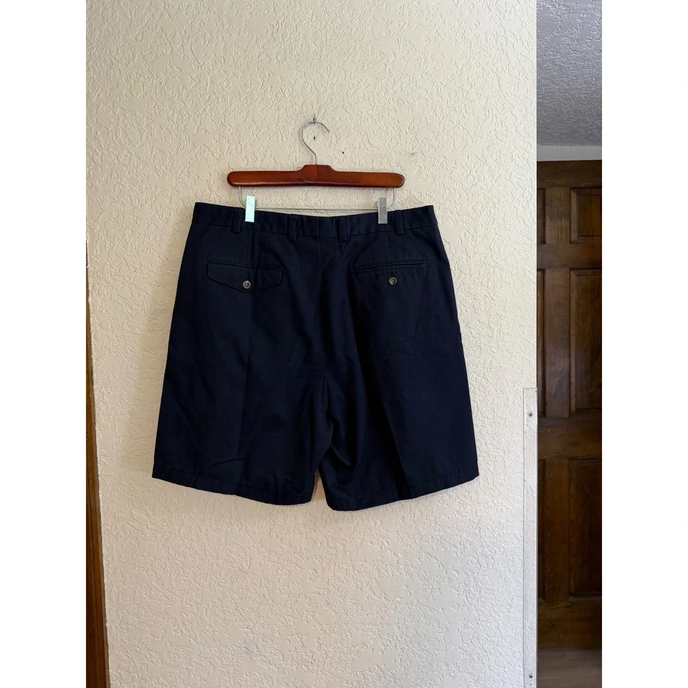 L.L. Bean Pleated Chino Shorts Men 38 Navy Blue Casual Preppy Classic